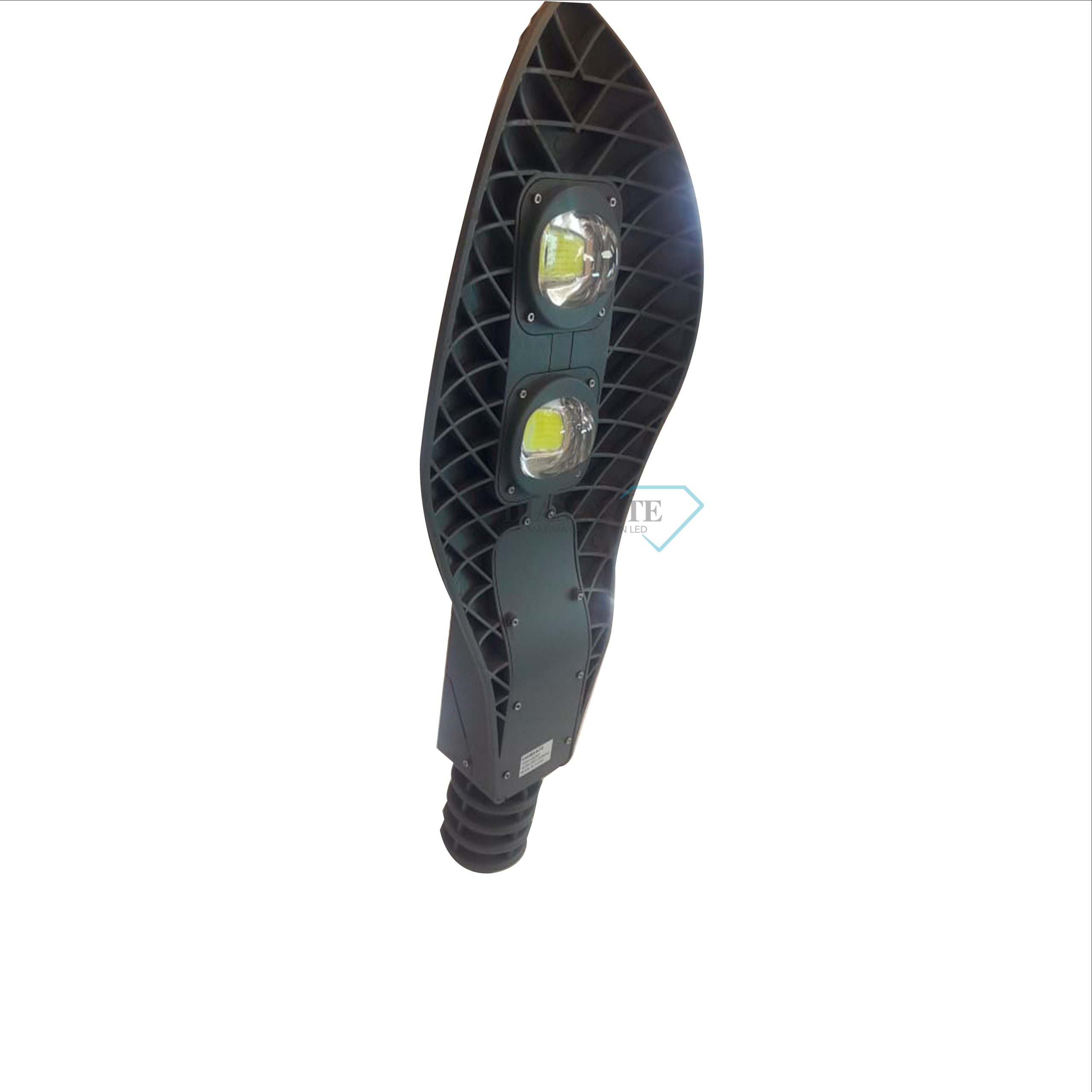 LUMINÁRIA PUBLICA DIAMANTE 100W